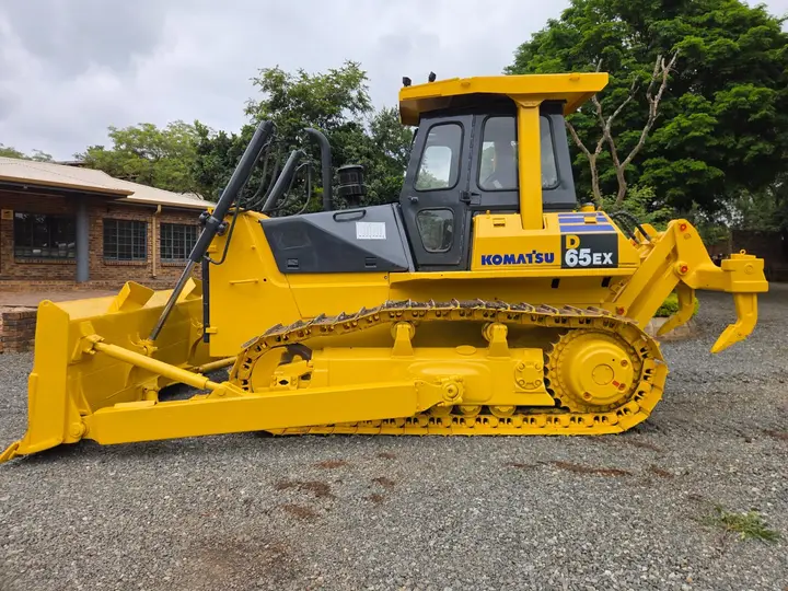 Komatsu D65EX dozer for sale — Liftr plant and equipment sales
